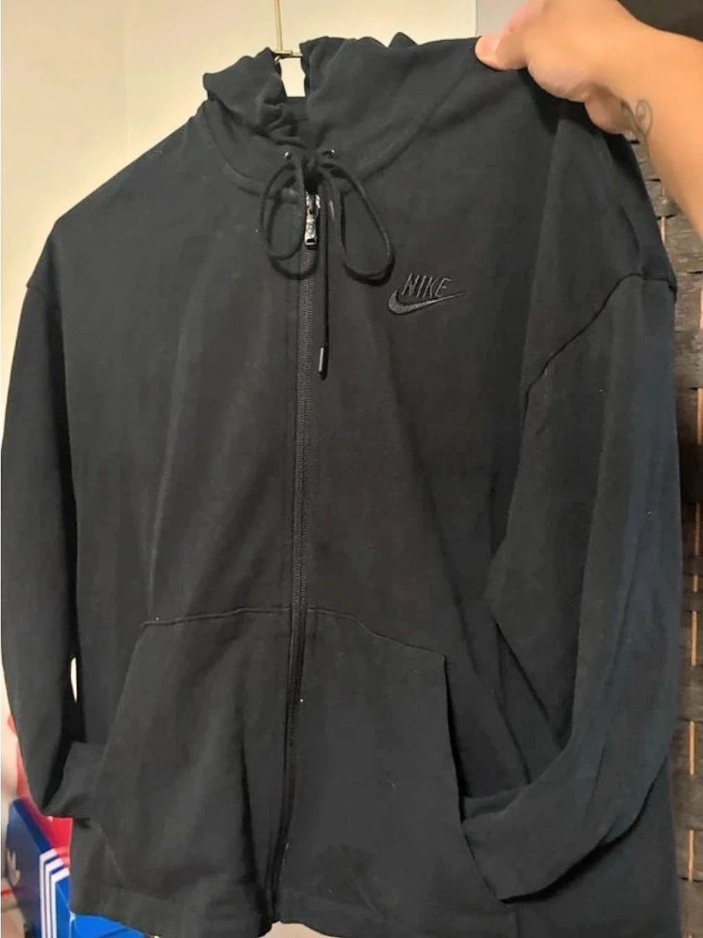 Nike Women's Black Full-Zip Hoodie Small
